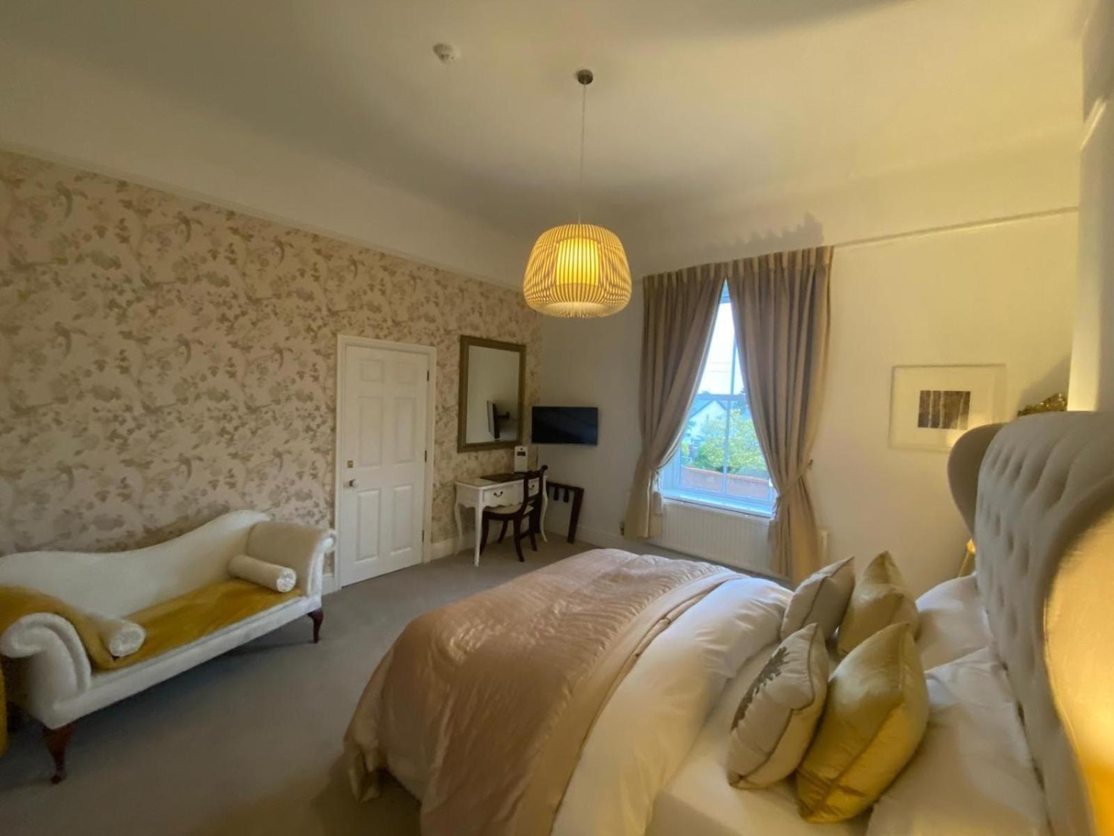 Alexandra Court Hotel Congleton Ngoại thất bức ảnh