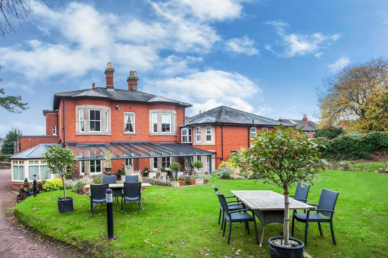 Alexandra Court Hotel Congleton Ngoại thất bức ảnh